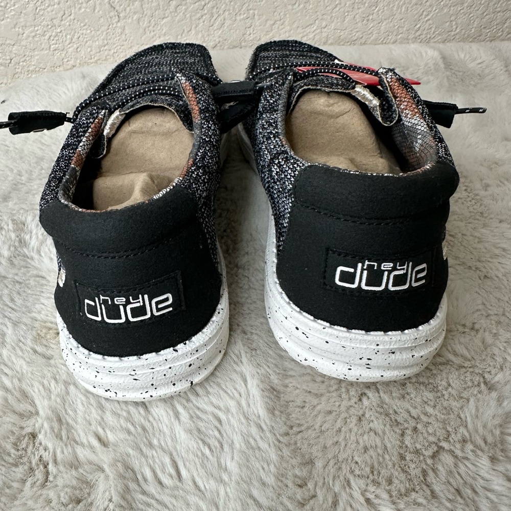 Hey Dude Wally Sox Black White Shoes - Picture 4 of 7